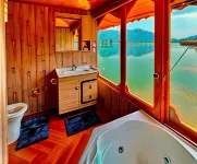 New Jacquline Heritage Houseboats