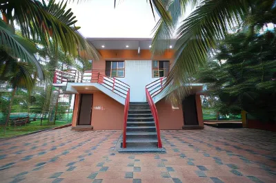 Coorg HomeStay Resort Hotels in Baichanalli