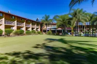 Charbonnier Hotel Singleton - Pools