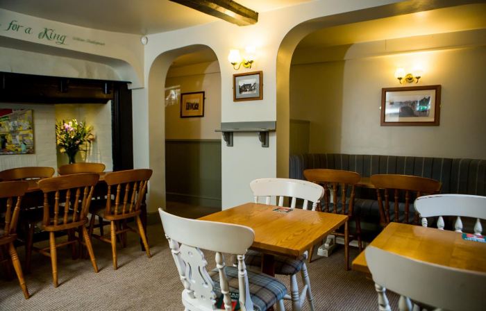 The Golden Lion Inn