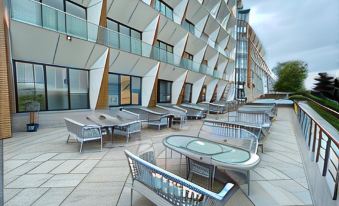 Arena Grand Hotel