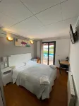 Hotel les Roques Các khách sạn ở Saus