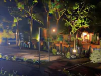 Sanora Hostel & Ayurveda Ashram Hotels in Inamaluwa