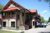 Aspen Village Các khách sạn ở Improvement District No. 4