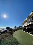 Cambria Landing Inn and Suites