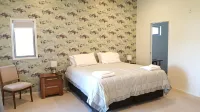 Golfcourse Road Chalets and Lodge - Balkoner