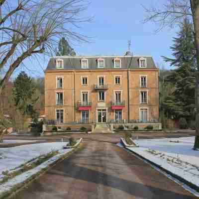 Logis le Manoir de Sauvegrain Hotel Exterior