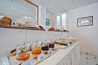Hotel Coronis