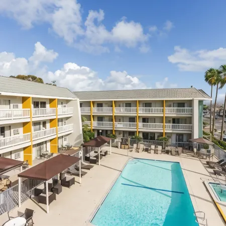 Dana Point Marina Inn