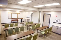 Country Inn & Suites by Radisson, Harrisburg West Mechanicsburg Hotels in Carroll Township