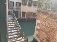 Alloggi Acquavita ムラノ周辺のホテル