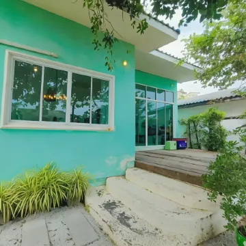 GAO Sailor Mezz Beachfront