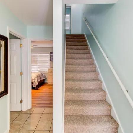 Steps to Beach - Dog Friendly - 2 Bedroom 1.5 Bathroom Townhome