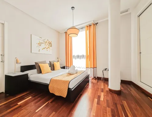 Azz Sevilla Torre de la Plata Apartamentos - 3 étoiles