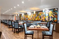 Hotel Seasons Inn - Desayuno