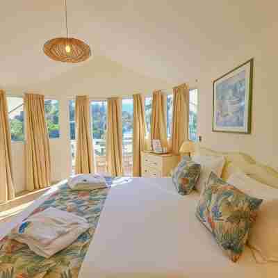 Le Nautile Beachfront Rooms