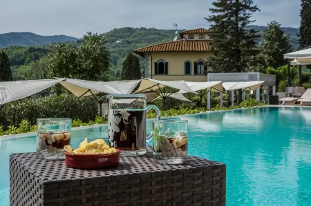 Villa Parri Residenza d'Epoca Отели в г. Пистойя