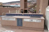 Howard Johnson by Wyndham St. George Hotel & Suites - Rooftop Pools