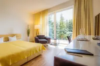 Midori - the Green Guesthouse Hotels near Spielplatz mit Schaukeln und Rutsche
