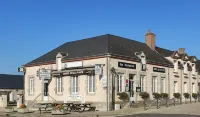 Hôtel de la Place Các khách sạn ở Sully-sur-Loire
