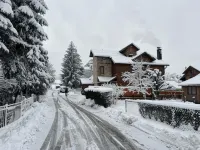 Chalet Kolašin Hotels near Pčelinjak Udruženja Pčelara,,Kolašin"