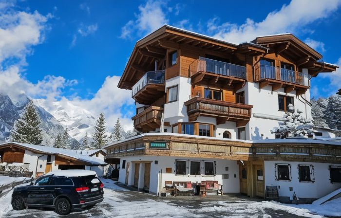 Schickster Sky Lodge Und Chalet Rossi