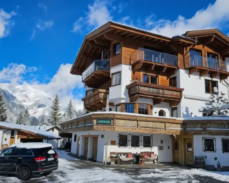 Schickster Sky Lodge Hotels in Leutasch