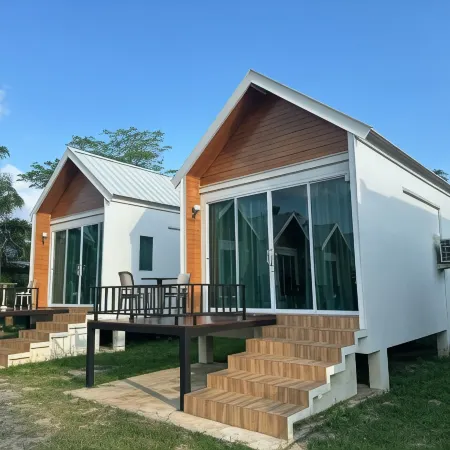 Huather Villa & Cafe