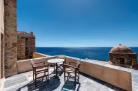 Malvasia Traditional Hotel - Romantic
