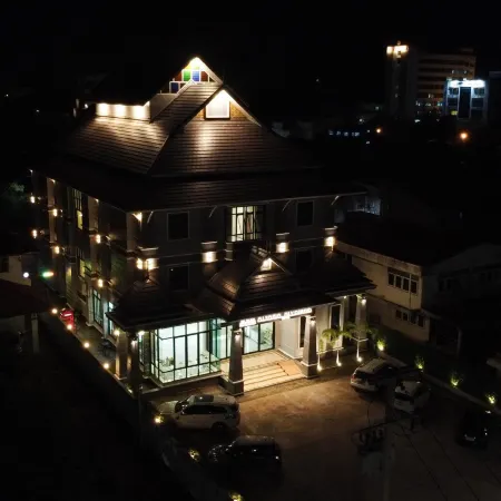 AIYARA Riverine Hotel Nakhon Phanom Отели рядом с достопримечательностью «Река Меконг»