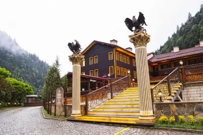 Flora Uzungöl Resort Hotel