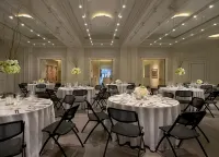 21C Museum Hotel Cincinnati - Aamiainen