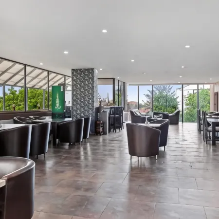 Hotel Charter Otopeni