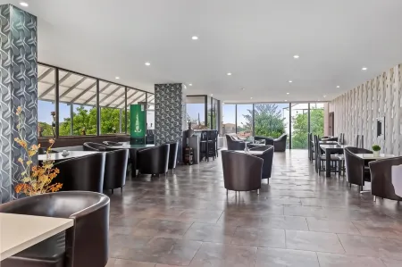 Hotel Charter Otopeni