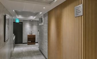 L hostel