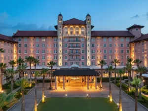 Grand Galvez Resort, Autograph Collection