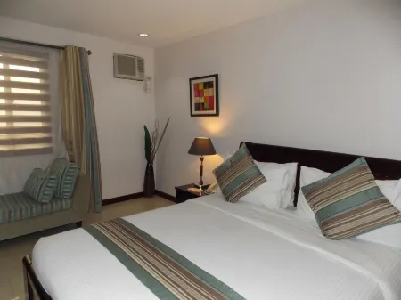 The Suites at Calle Nueva