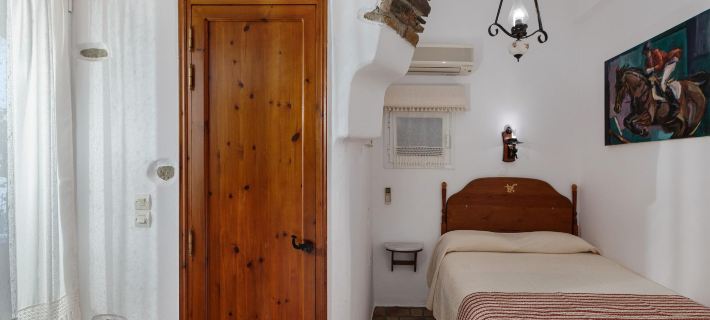 Voreades Hotele w: Tinos