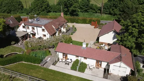 Handywater Cottages Hotels in Henley-on-Thames