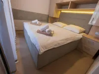 Charming Two-bedroom Mobile Homes Drage