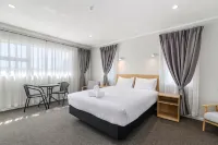Thermal Oak Motel