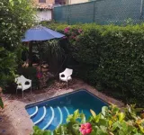 Casa Flores Bed & Breakfast