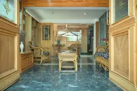 Tree of Life Lakeside Cottage, Srinagar