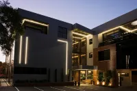 Home Suite Hotels Rosebank - Pet friendly