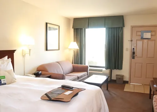 Quality Inn & Suites Searcy I-57 - 2-Star