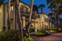 Black Dolphin Inn Hotels near Disappearing Island