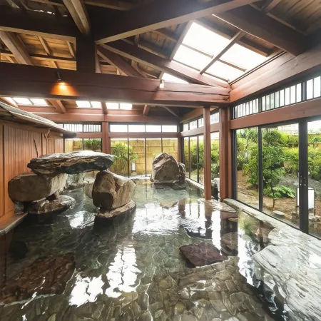 Yuraku Hotel