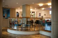 Mercure Telford Centre Hotel - bar