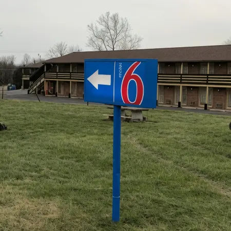 Motel 6 Shartlesville, PA