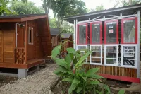 Urbanview Villa Lukulo Kebumen by RedDoorz Hotel dekat Simpang 3 Guyangan